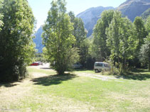 Llegamos al aparcamiento del valle de Pineta, punto final de nuestra excursión.