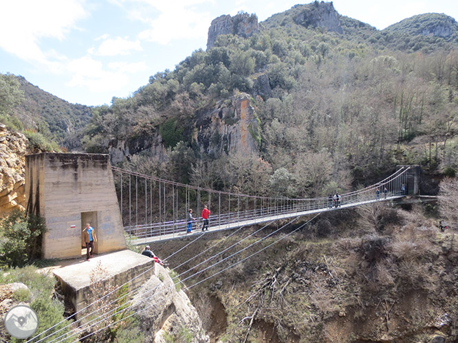 Desfiladero de Mont-rebei en la sierra del Montsec 1 