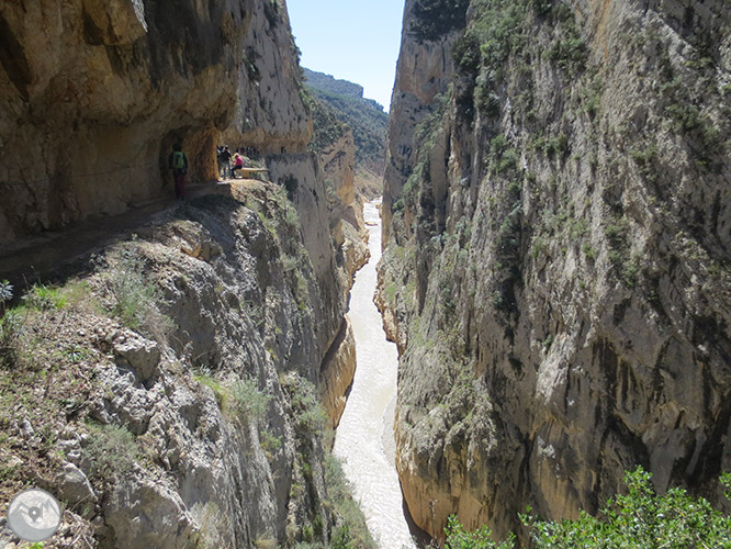 Desfiladero de Mont-rebei en la sierra del Montsec 1 