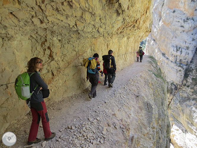 Desfiladero de Mont-rebei en la sierra del Montsec 1 