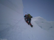 Dependiendo de las condiciones de la nieve, la entrada a la canal se convierte en el tramo más delicado de la ruta.