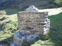 Fuente junto a la ermita