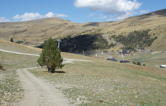 Lagos y circo de Pessons 1 