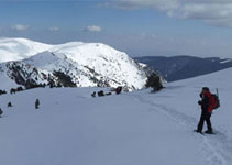 Panorámica de la parte oriental de la sierra de Ensija, bajando de la Gallina Pelada.