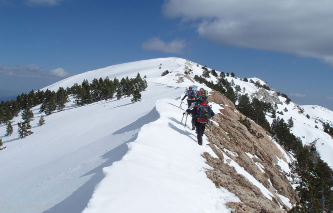 Gallina Pelada (2.317m) por Peguera 1 