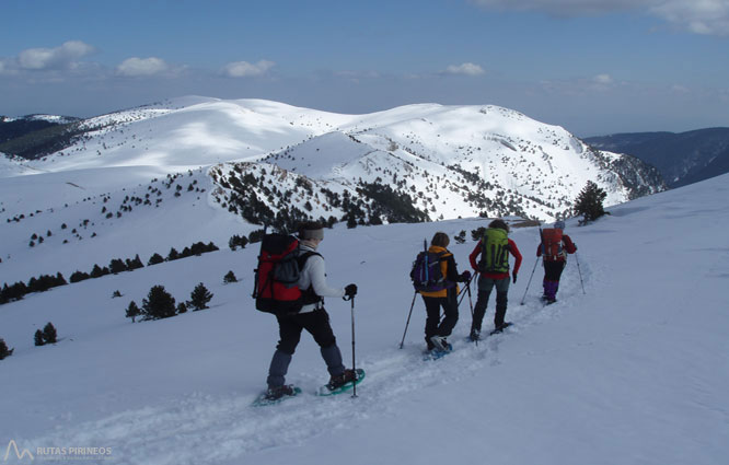 Gallina Pelada (2.317m) por Peguera 1 