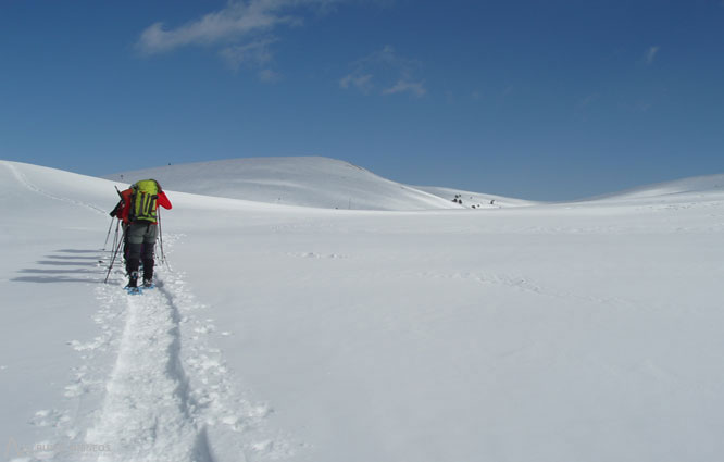 Gallina Pelada (2.317m) por Peguera 1 