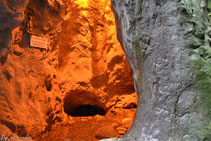 Gruta de San Juan Bautista.