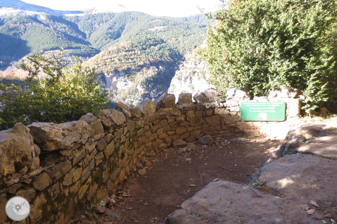 Sendero de los miradores de Revilla en las Gargantas de Escuaín 1 