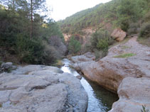 Las aguas del barranco de Sant Pere.