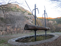 Estatua en memoria de los Raiers.