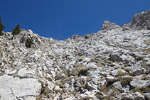 Tramo de trepada hacia el Cap de la Canal Roja.