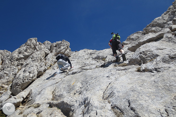 Pedraforca (2.506m) por el collado del Verdet y la Enforcadura 1 