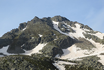 Vistas de la cara N del pico de Ruhe.