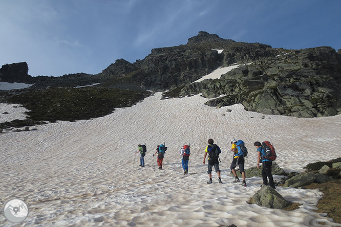 Pico de Rulhe (2.783m) desde el Pla de las Peyres  2 