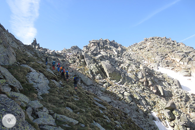 Pico de Rulhe (2.783m) desde el Pla de las Peyres  2 