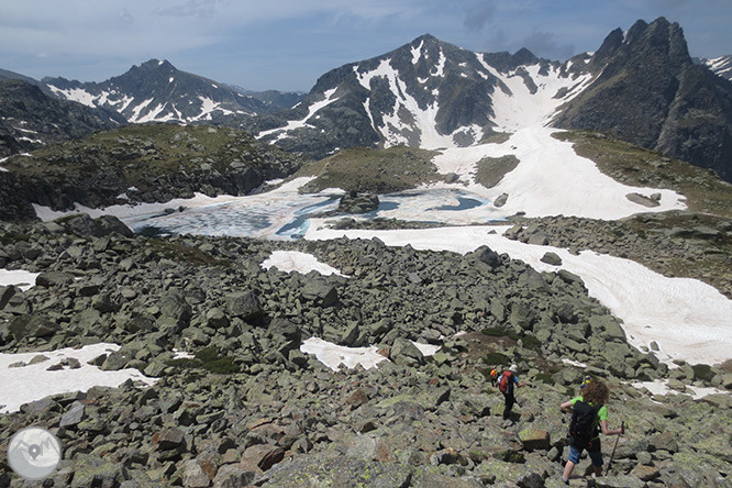 Pico de Rulhe (2.783m) desde el Pla de las Peyres  2 