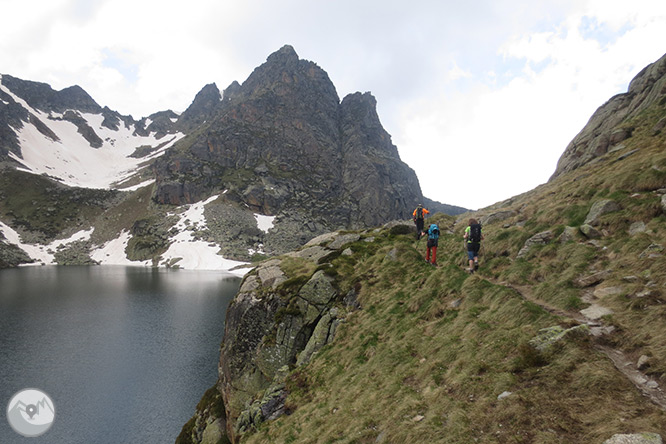 Pico de Rulhe (2.783m) desde el Pla de las Peyres  2 