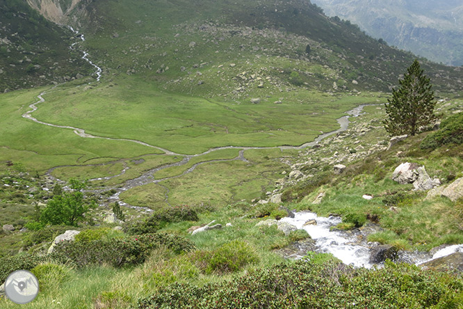 Pico de Rulhe (2.783m) desde el Pla de las Peyres  2 