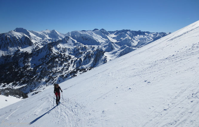 Pico de Tarbésou (2.364m) desde Mijanes 1 