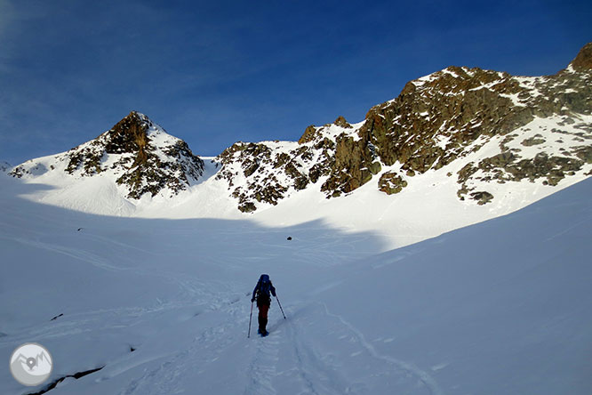 Pico de la Coma del Forn (2.685m) desde la Pleta del Prat 1 