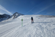 Bordeamos la pista de esquí "La panoramique".