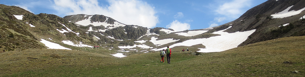 Puigpedrós (2.915m) por Engorgs desde el refugio de Malniu