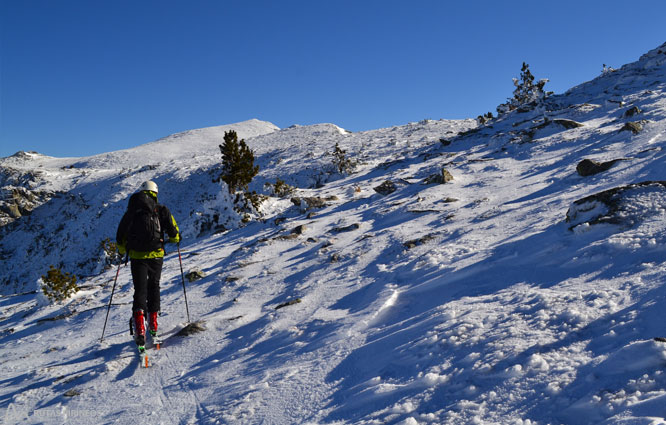 Roc de Madres (2.469m) desde Odelló 1 