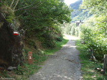 A lo largo del recorrido de la Ruta del Hierro encontramos marcados diversos puntos de interés.