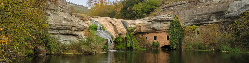 Molino de Brotons y salto de la Tosca en el valle de Marfà