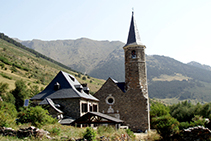 La iglesia del santuario de Montgarri.