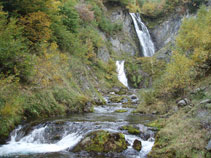 Las dos cascadas del Saut deth Pish: la inferior y más pequeña y la superior, la más grande.